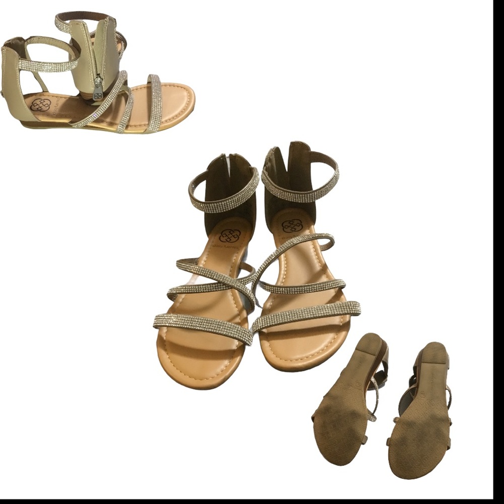Daisy Fuentes sandals